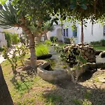 Laguna 公寓 *